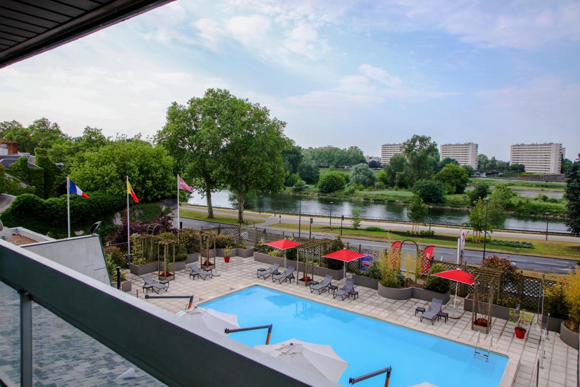 Mercure Orleans Centre Bords De Loire Hotel Exterior photo