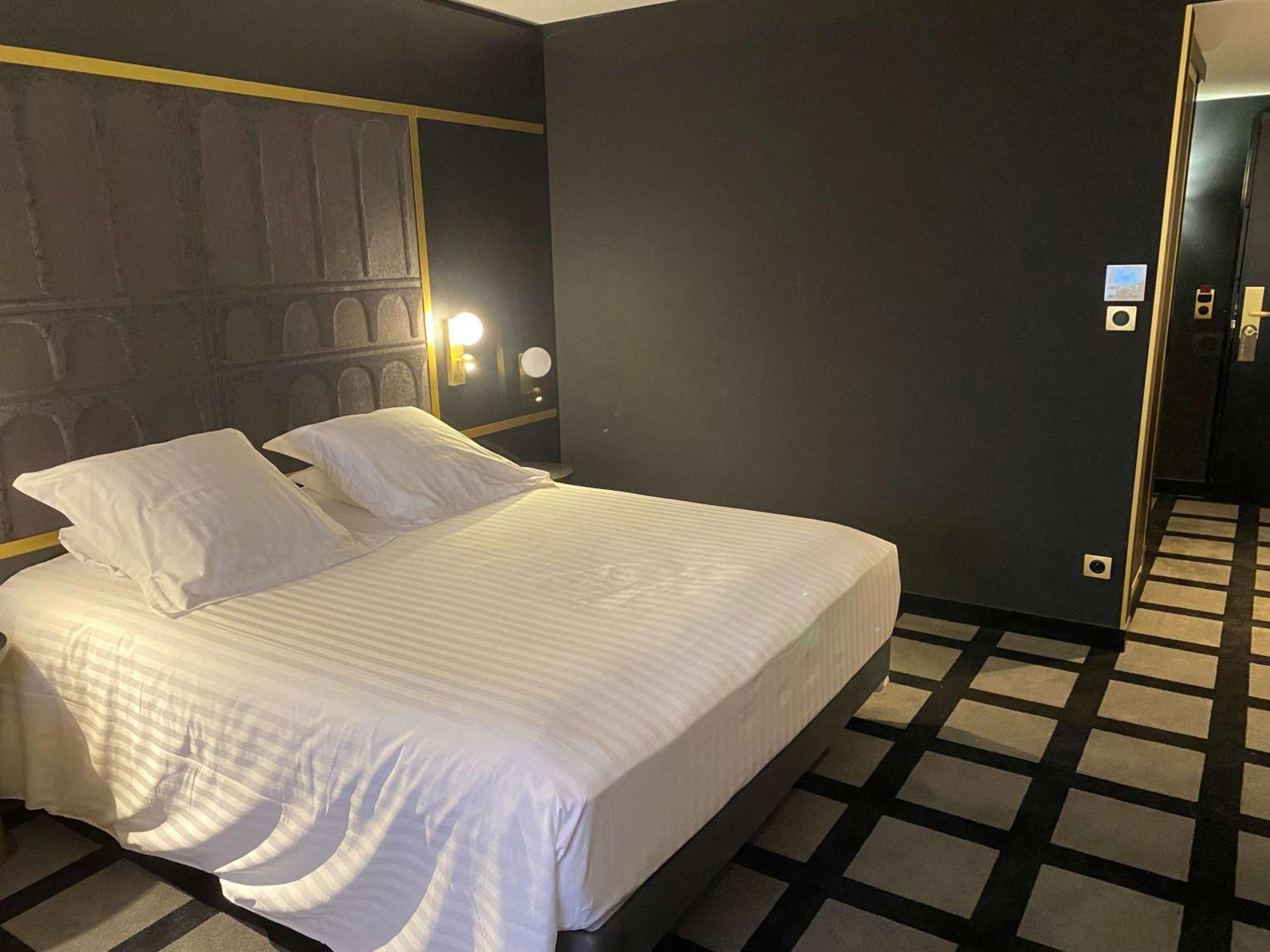 Mercure Orleans Centre Bords De Loire Exterior photo