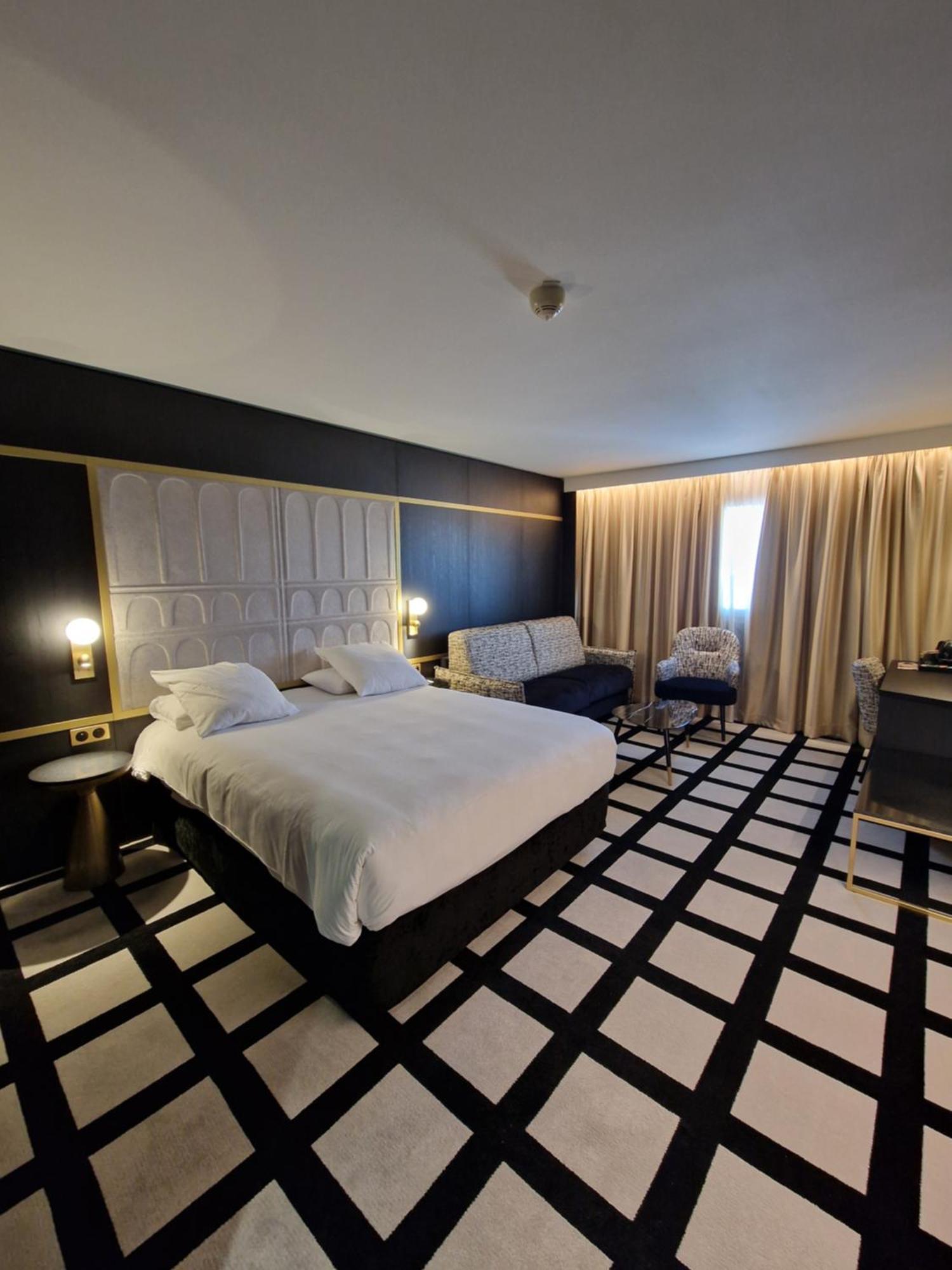 Mercure Orleans Centre Bords De Loire Exterior photo